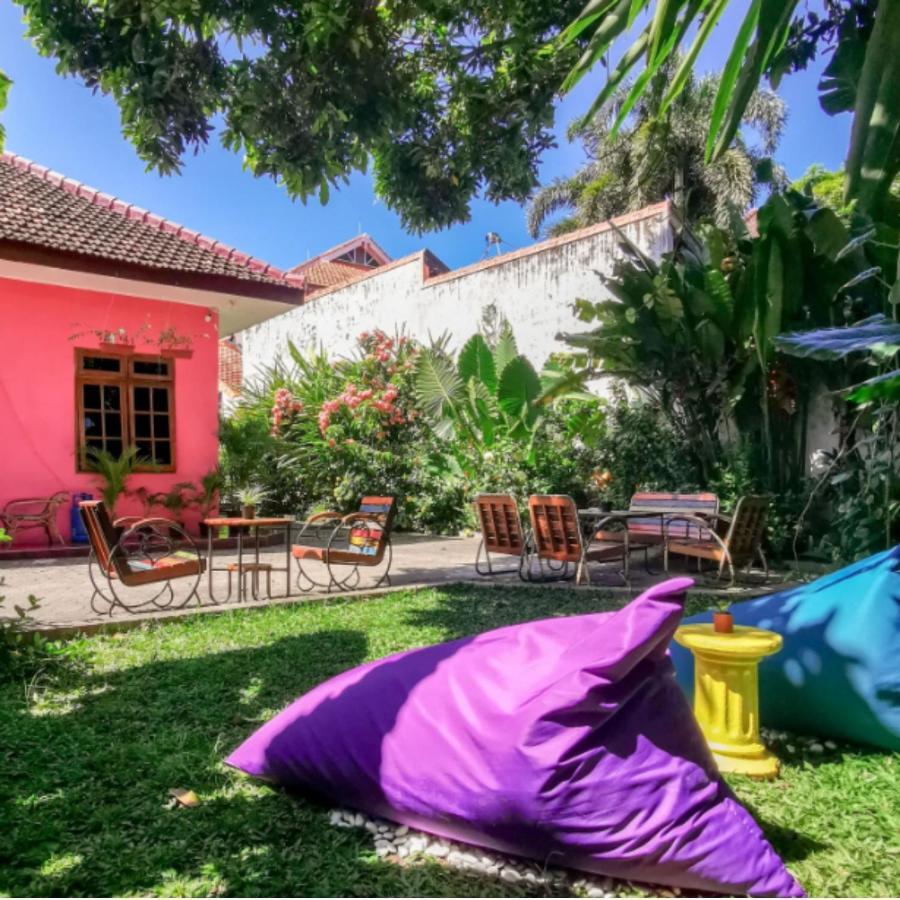 Snooze Ijen Pansiyon Banyuwangi  Dış mekan fotoğraf